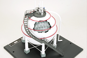 LNG Spherical Storage Tank Training Model