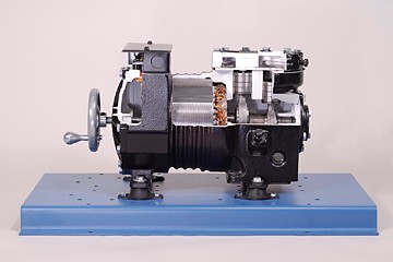 semi-hermetic compressor cutaway training