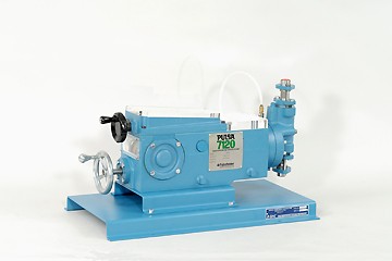 Hydraulic Diaphragm Metering Pump Cutaway, Lost Motion Adjustment Type